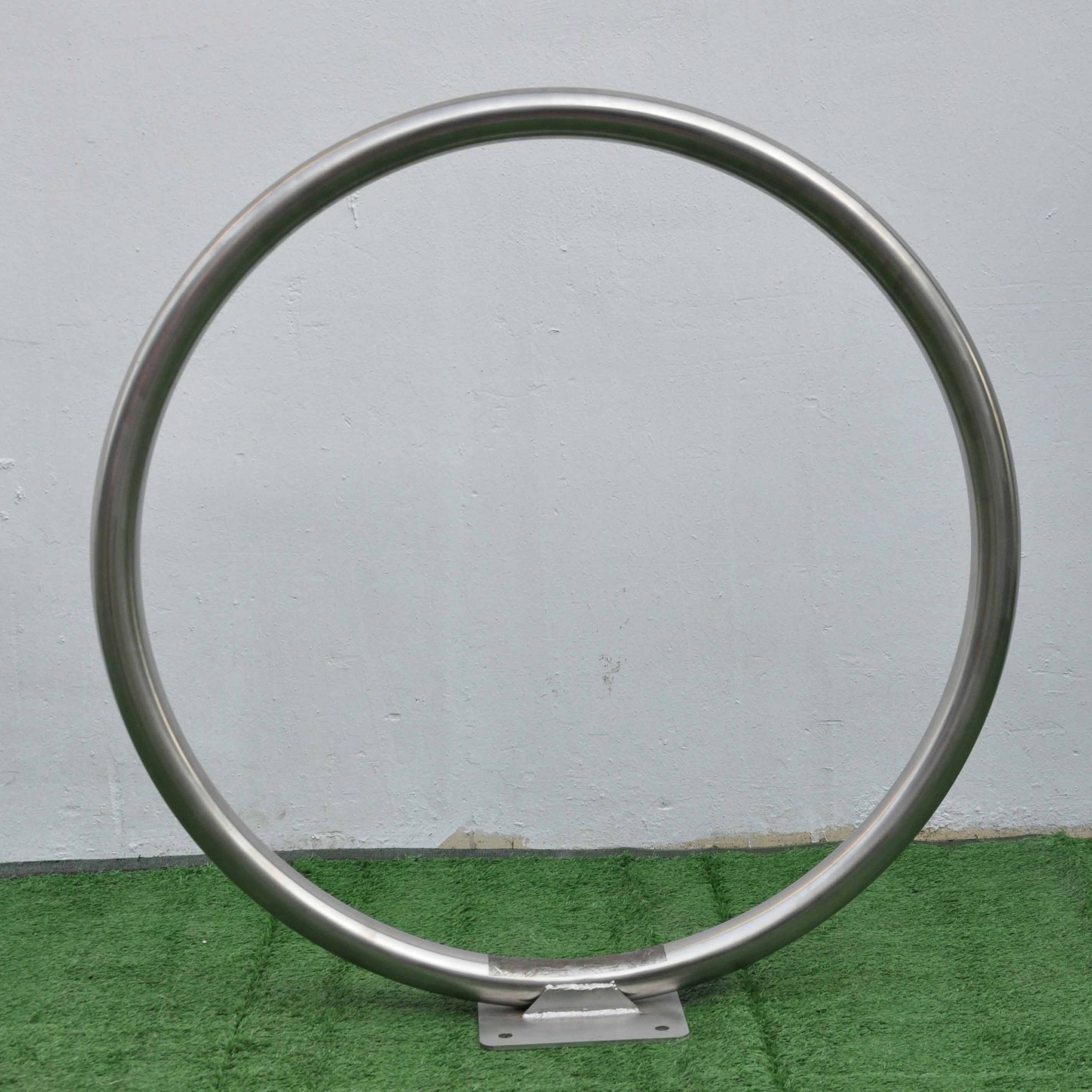 Stojan na kruhový kruhový stojan s jedním kruhovým kruhem s jedním kruhem